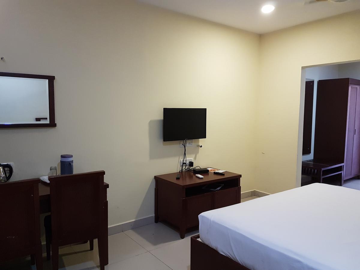 Orchid Resorts ECR Chennai Exterior foto