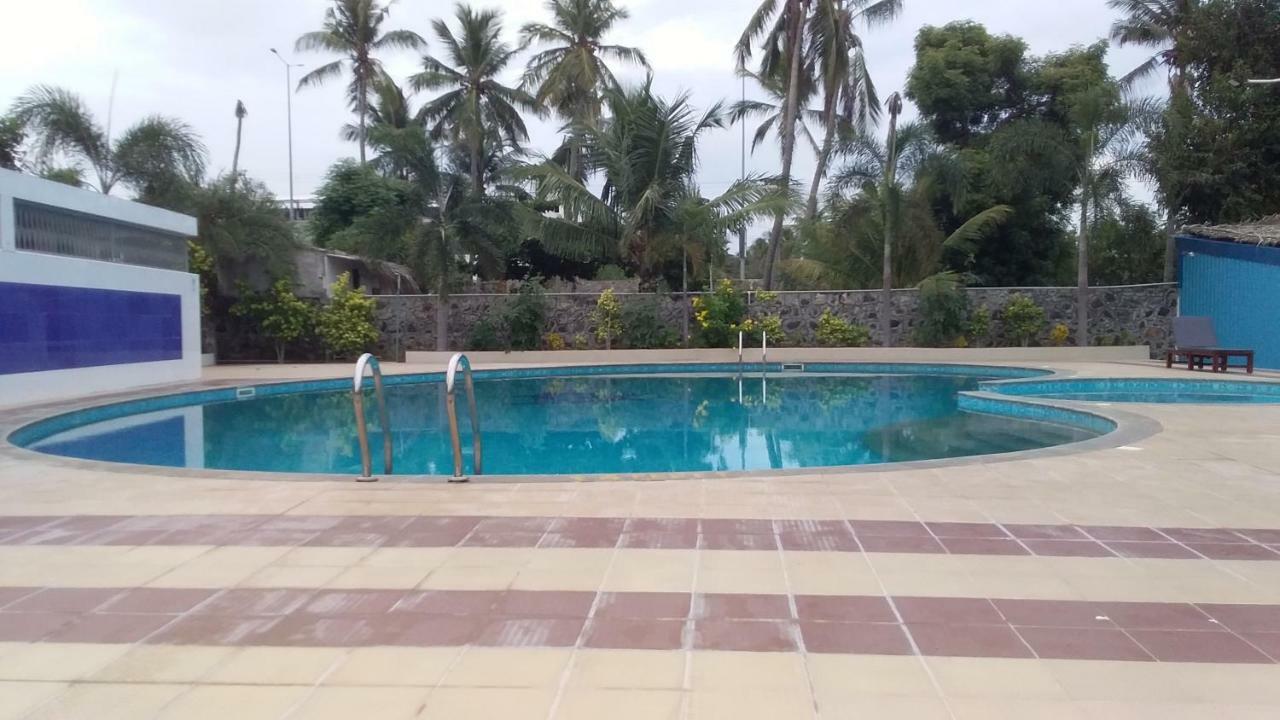 Orchid Resorts ECR Chennai Exterior foto